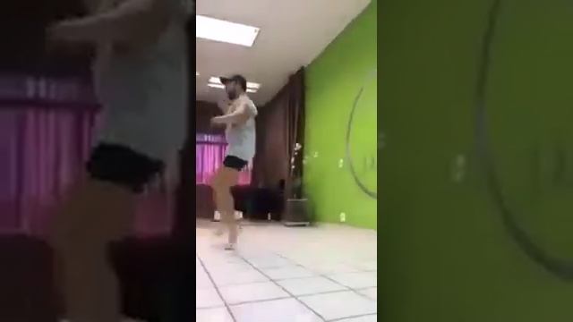 Даже я так не могу 😂😂😂Молодец братан 😎😂 смотреть онлайн