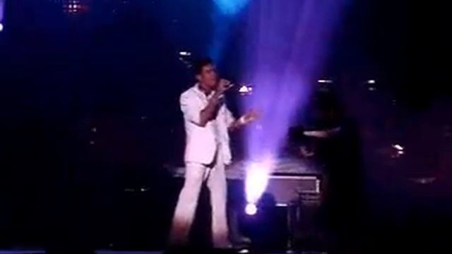 Hype Up 2006 - Taufik Batisah with "All About You" смотреть онлайн