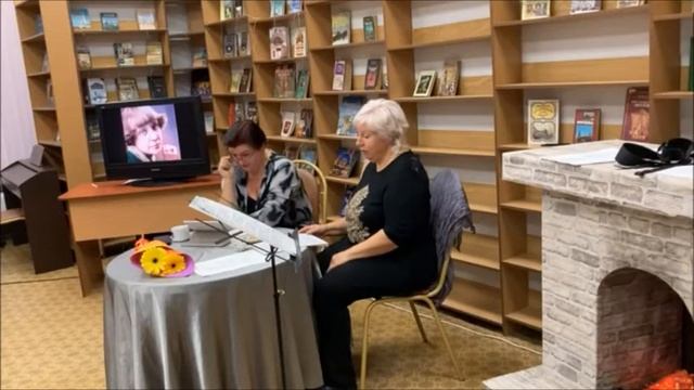 Вечер, посвящённый жизни и творчеству Марины Цветаевой смотреть онлайн
