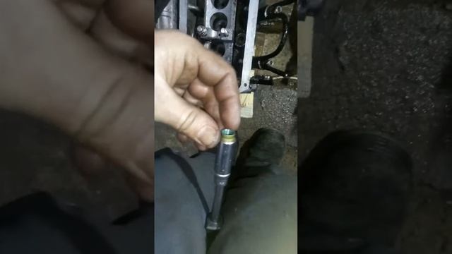 Установка маслосьемных колпачков смотреть онлайн