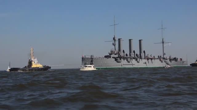 Подход "Авроры" к Кронштадту смотреть онлайн