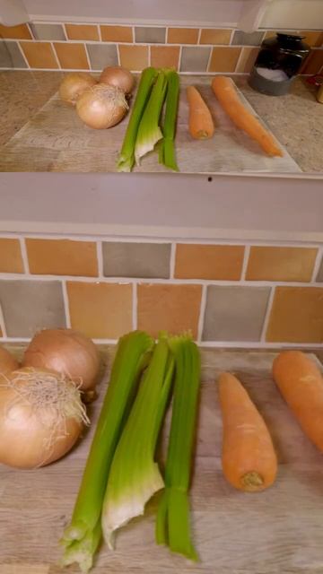 How To Make Mirepoix #mirepoix #onion #celery #carrot #frenchcooking #cooking #homechef смотреть онлайн