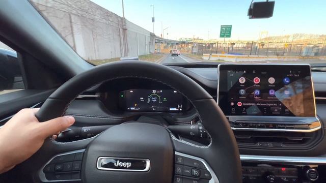 Driving 2022 Jeep Compass High Altitude смотреть онлайн