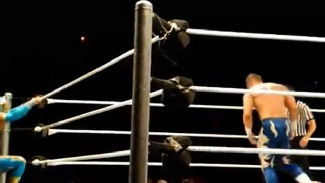 Debut WWE sin cara 25 3 11 смотреть онлайн