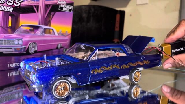 64 Impala ss #lowrider #64impala #hoppers #modelcars смотреть онлайн