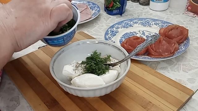 Розочки и рулетики на праздничный стол