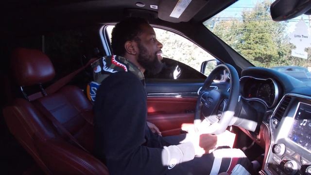 GIRLFRIEND REACTION TO TRACKHAWK JEEP смотреть онлайн