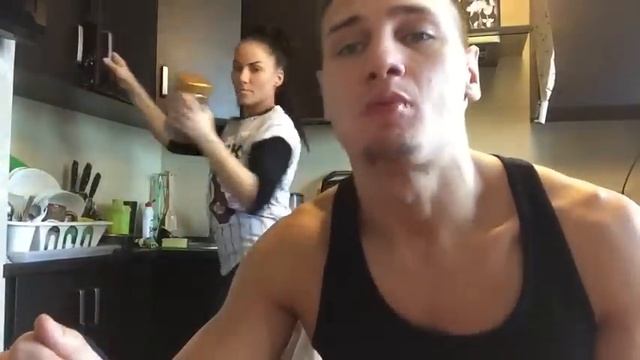 Любятинка. Vlog. Новый гениальный пп рецепт😄 смотреть онлайн