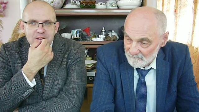 Разговор о поэзии. Евгений Расс у букиниста орск