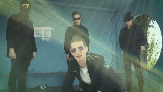 ГРИБЫ - ТАЕТ ЛЁД(Пародия / Ремейк) #безНадёжнаяГруппа смотреть онлайн