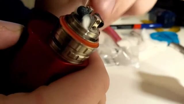 Как подготовить базу RBA к парению на баке TFV8 от Smoktech смотреть онлайн