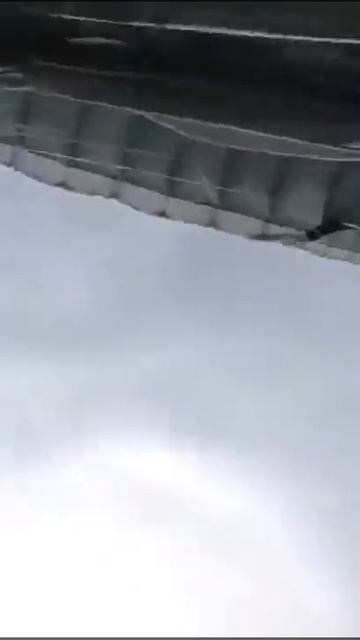 Прыжок чеченца на парашюте - помощь другу смотреть онлайн