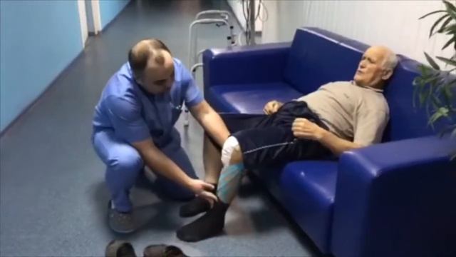 Тотальне ендопротезування колінного суглобу смотреть онлайн