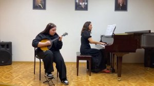 1. Я. Френкель. Гуси лебеди из к/Ф «Женщины»
2. Рнп «Валенки» обработка А. Широкова