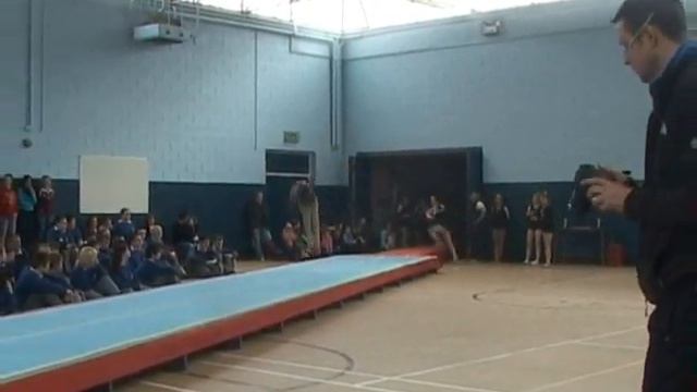20110309 Cavan Ireland schooldemonstration tachina peeters смотреть онлайн