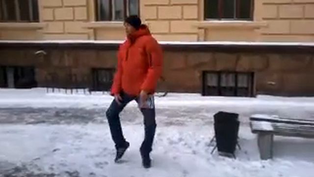 краб танцует юургу смотреть онлайн