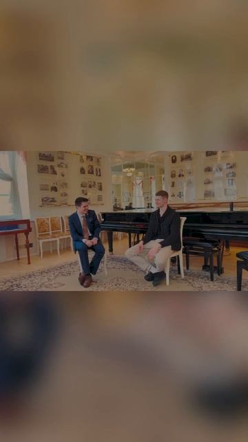 Подкаст с вокалистом | Валя Карнавал | Битва поколений смотреть онлайн