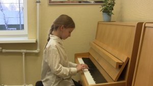 Краснова Диана. Е.Дэвис. Часы на стене