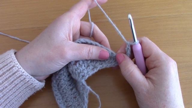 CROCHET THE KATRINE SONTAG SHAWL INSPIRED BY OUTLANDER | Crochet Easy Wrap Beginner Tutorial