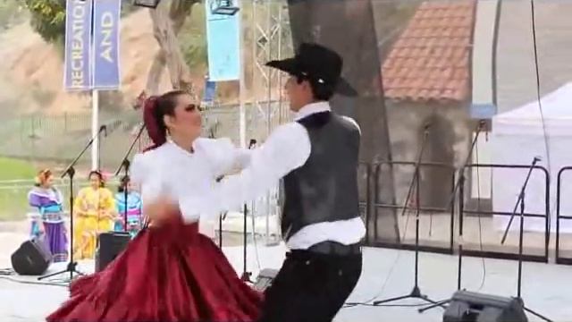 baile tipico de santa rita смотреть онлайн