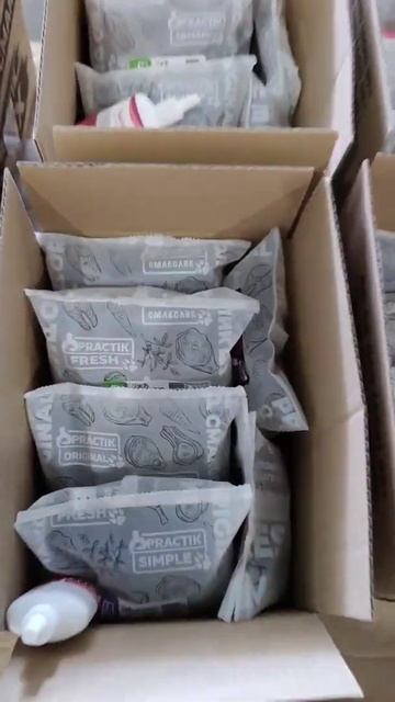 PRACTIK box для собак - набір з різних видів корму. Короткий огляд. смотреть онлайн