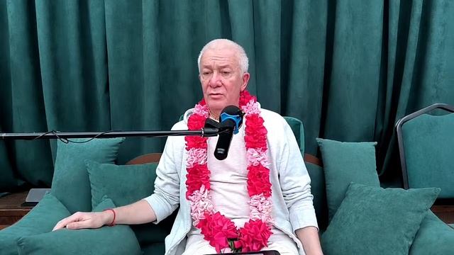 02.02.2025 День памяти Е.М. Карабхаджана прабху. Е.М. Чайтанья Чандра Чаран прабху. Вриндаван Парк смотреть онлайн