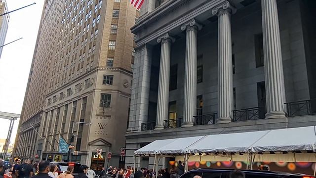 NEW YORK BUSINESS CENTER WALL STREET смотреть онлайн