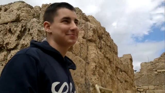 Амфитеатр старой Кесарии смотреть онлайн