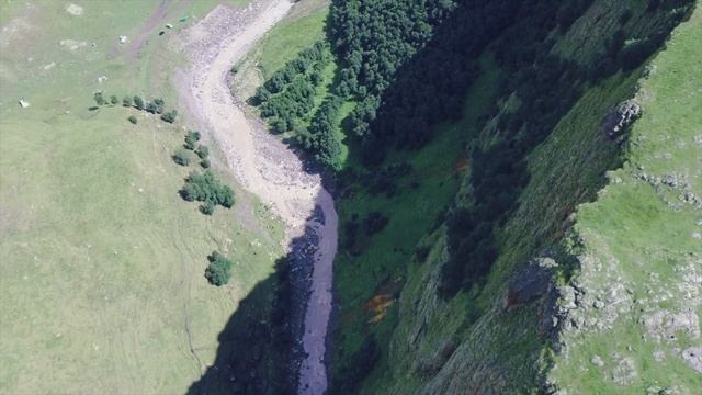 Полеты в Джилы-Су смотреть онлайн