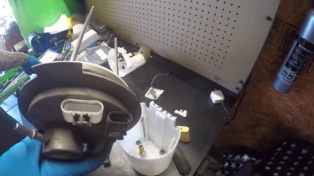 Installing 2 warlbro 450 fuel pumps on 99-07 chevy silverado single cab смотреть онлайн