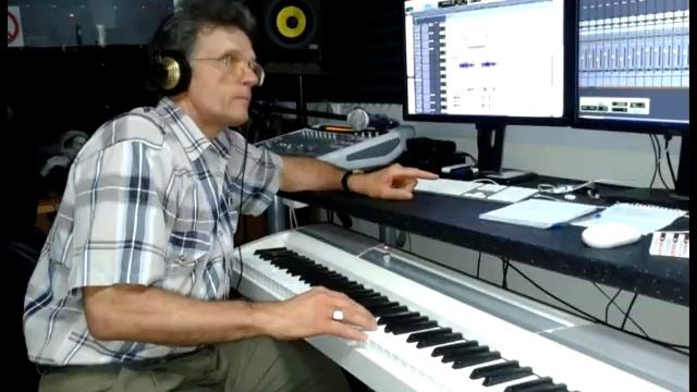 На радио Рэка -  поэт Нина Хмельницкая (Николь)