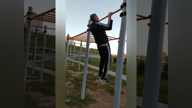 Невозможно быть здоровым в 40+ смотреть онлайн