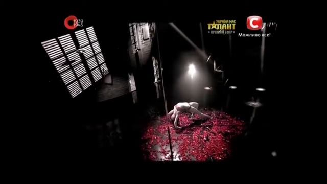 pole dance to excision смотреть онлайн