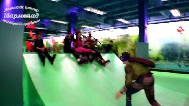 Самые крутые Черепашки Ниндзя в Роллер-центре!! смотреть онлайн
