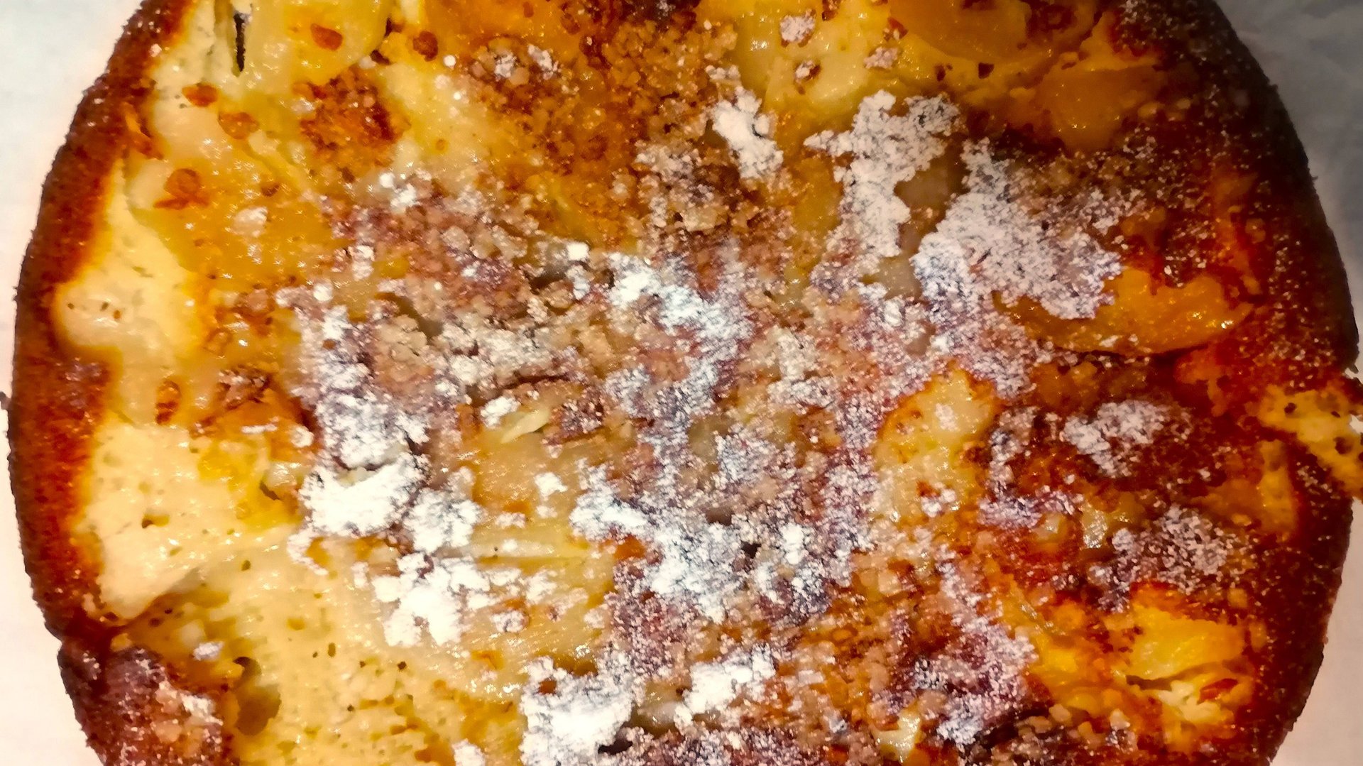 Шарлотка на скорую руку на овсяной подушке смотреть онлайн