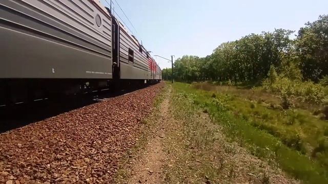 Квартет 2ЭС5К-166/183 "Ермак" с грузовым поездом смотреть онлайн