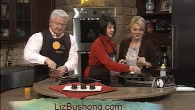 Dark Chocolate Mini Cakes With Truffle Filling