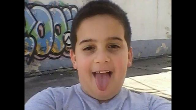 Kizoa Movie Maker: yo y yo смотреть онлайн