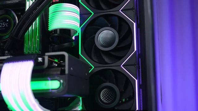 Lian Li O11 Vision Chrome With LIAN LI - UNI FAN TL LCD 120 Cm