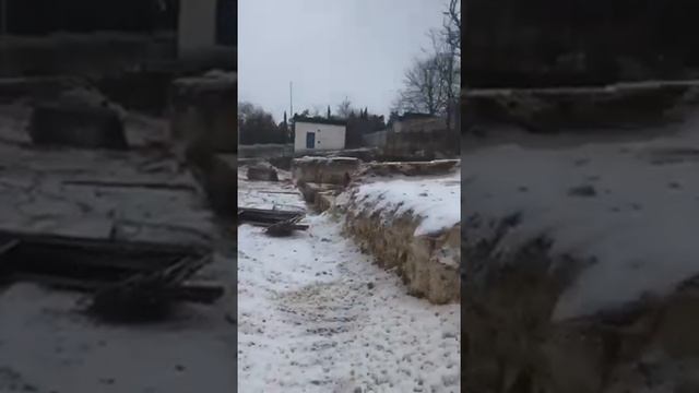 Буровы работы зимой в Крыму.