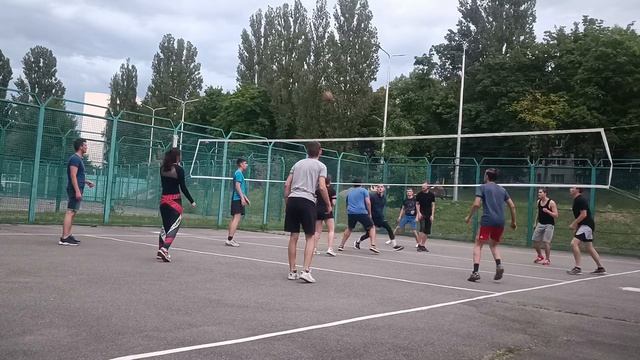 🐼 Volleyball. Тренировка. 16.07.2022. Пас крабом с задней линии смотреть онлайн