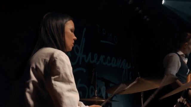 Young and Beautiful music by Lana Del Reyarr. by Alexandr Bogomolov смотреть онлайн