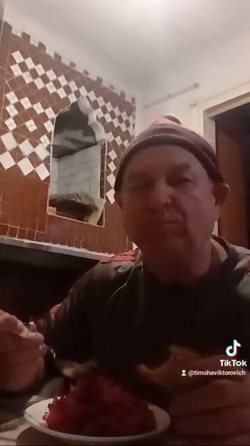 МУКБАНГ. ЕМ ВИНЕГРЕТ смотреть онлайн