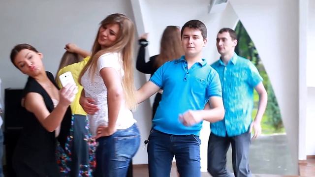 Подарок от друзей для Кати и Кости 13.07.2014_histudio.com.ua смотреть онлайн