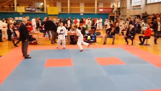 Финальный бой кумите мальчики 11 лет чемпионата K-Riga 2016 смотреть онлайн