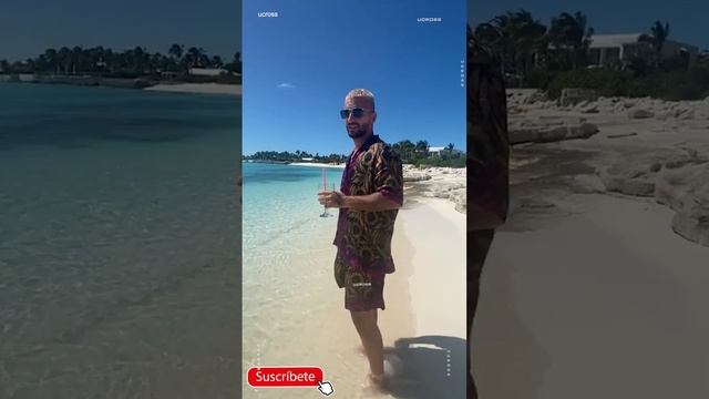 Maluma - Hawái (Official Video Vertical) Acapella