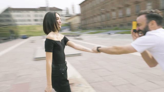 TRE FOTOGRAFI UNA USA E GETTA | FILM CAMERA BATTLE #4 | KODAK FUN SAVER 800 смотреть онлайн