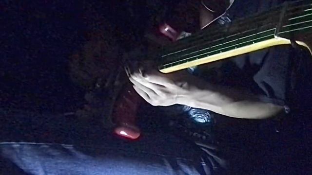 DR neon green - the luminescent string ( made in usa ) смотреть онлайн