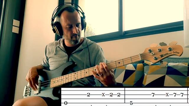 Jay-Z Feat Beyoncé « '03 Bonnie & Clyde » Bass Tab смотреть онлайн