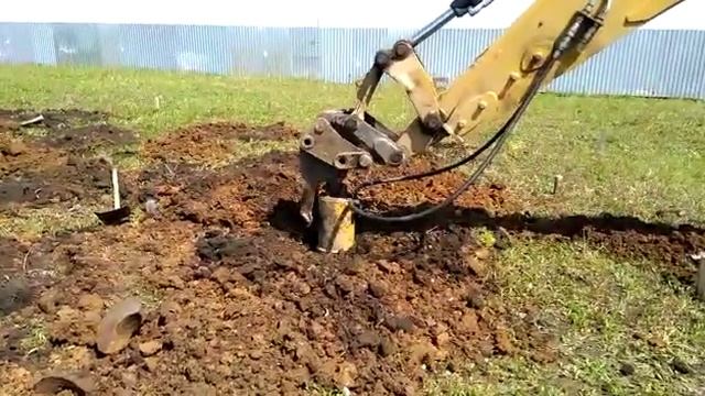 Разметка дома 4. Процесс бурения.